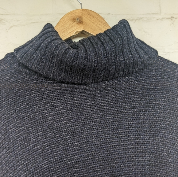 PONCHO DESIGN LAB TURTLE NECK KNIT PONCHO SWEATER MIDNIGHT BLUE SIZE MEDIUM - Picture 8 of 14